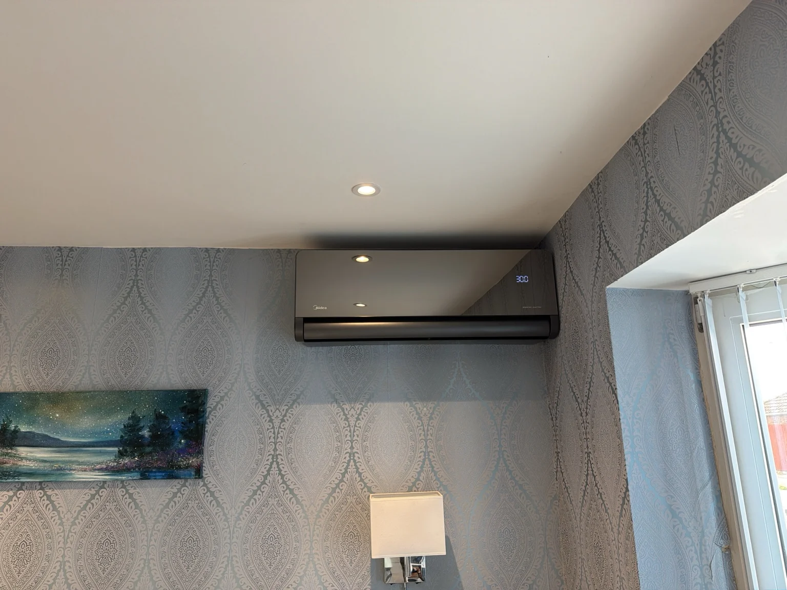Indoor air conditioning unit
